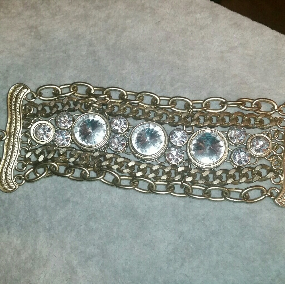 SABINE Gold Bracelet w/ Beautiful Beveled Crystals